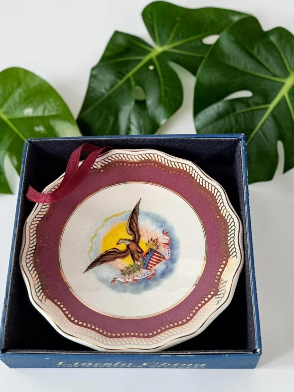 Abraham Lincoln Presidential China Porcelain Christmas Ornament w/Box 2.5